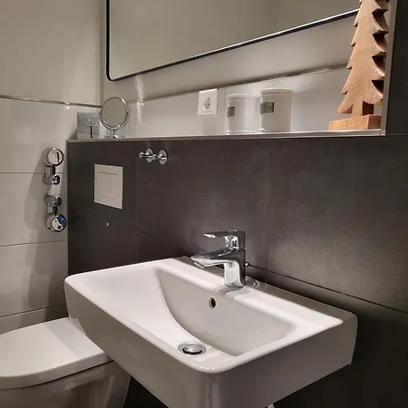 アパート 49 Im Haus Anna Böhl